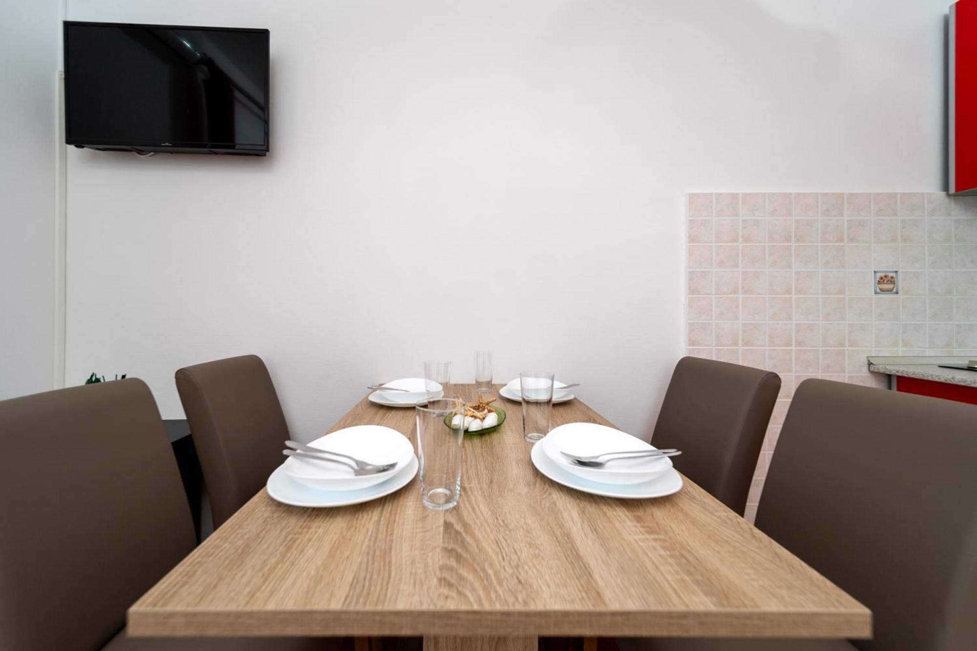 Visnja Apartment *