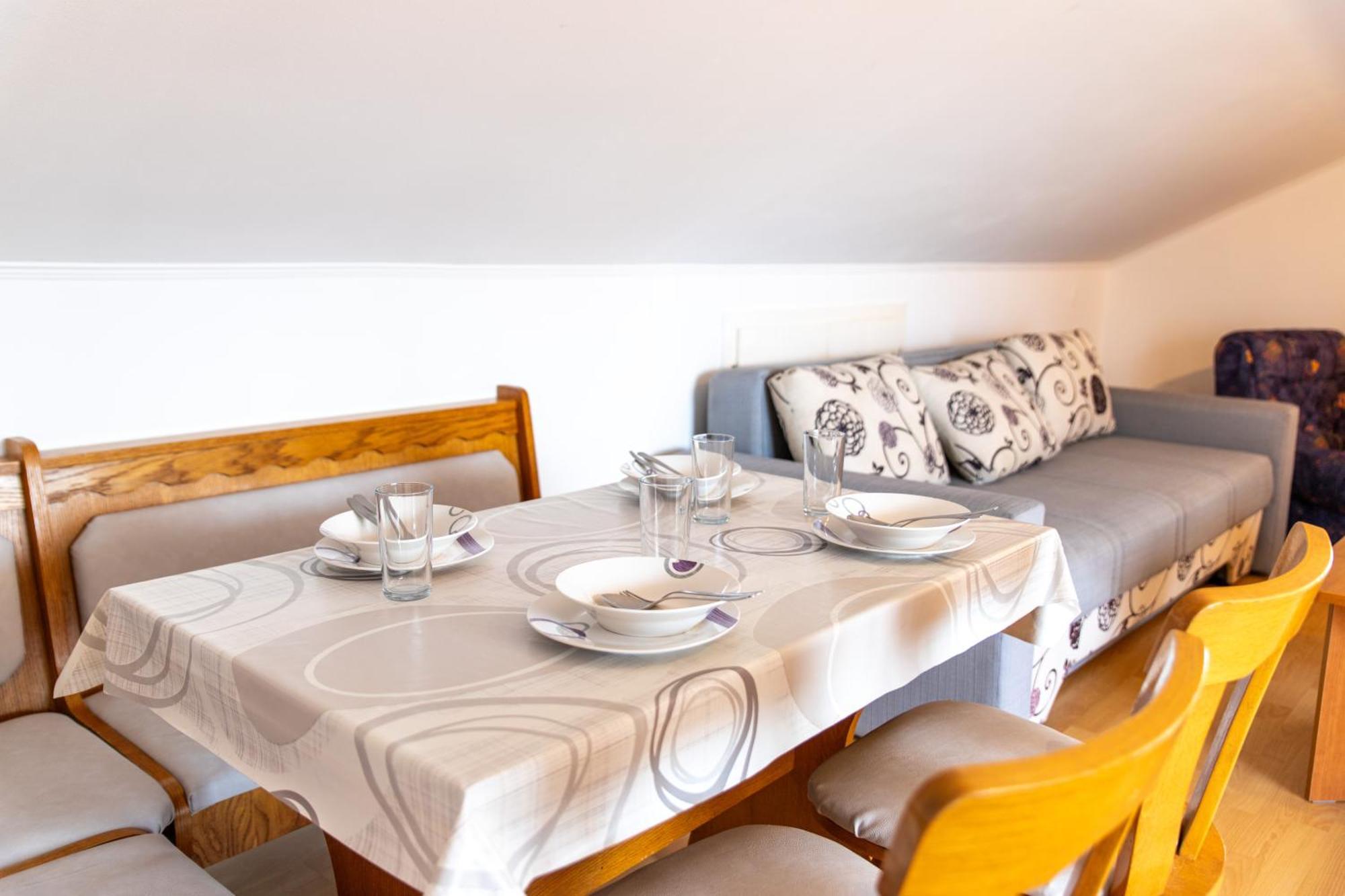 Apartment Visnja Lopar